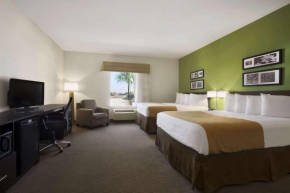  PetroStay Inn & Suites Cotulla  Котулла
